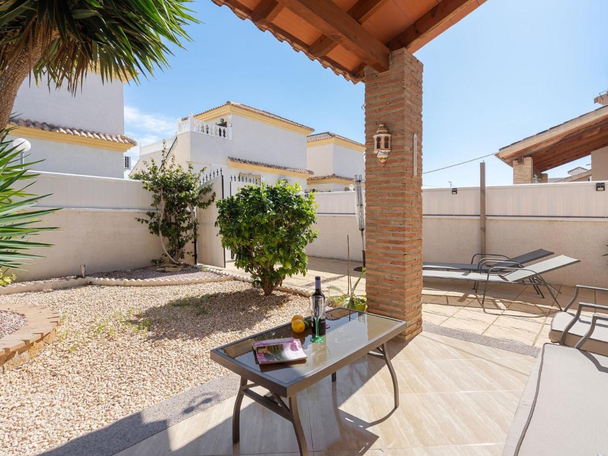 Belvilla By Oyo Casa Crispin Ciudad Quesada Luaran gambar