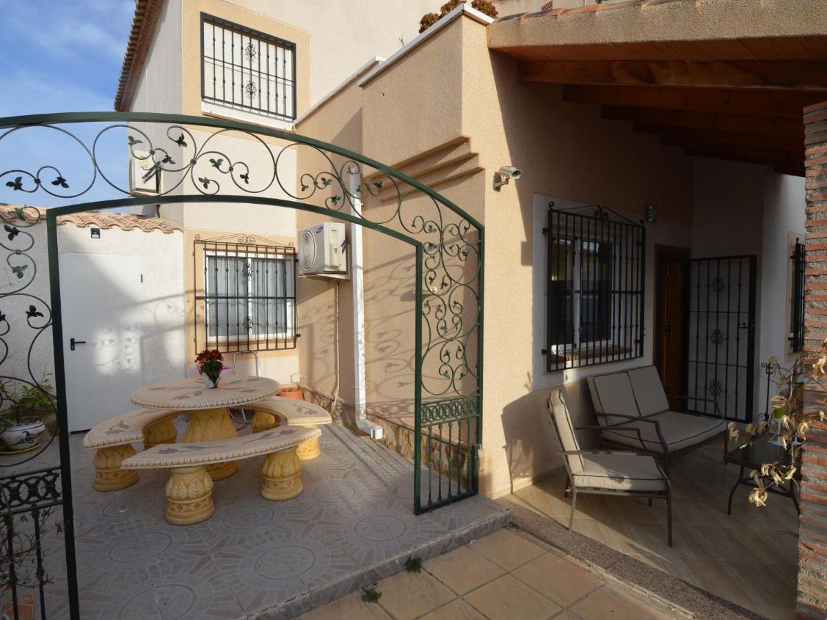 Belvilla By Oyo Casa Crispin Ciudad Quesada Luaran gambar